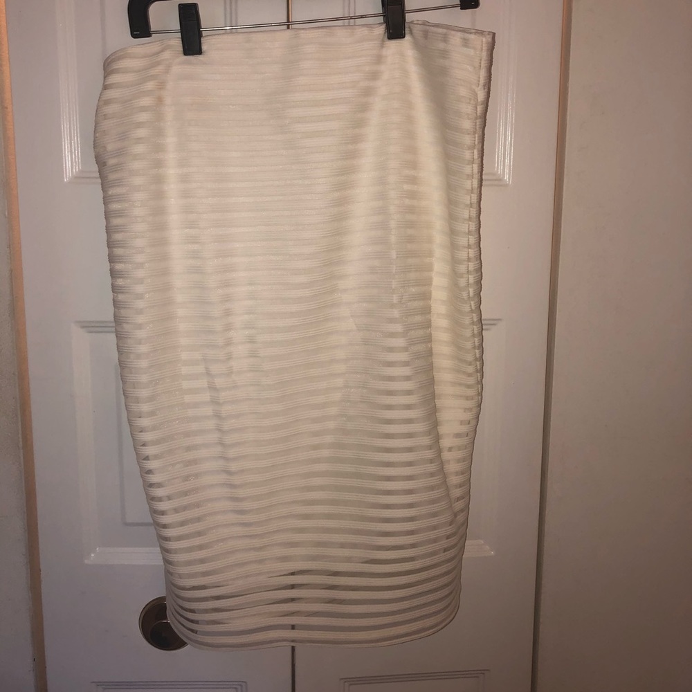 Ivory pencil skirt size large